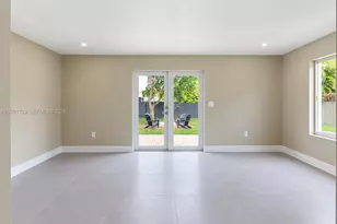 131 NW 16th St, Homestead, FL 33030 - Photo 9