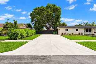 131 NW 16th St, Homestead, FL 33030 - Photo 17