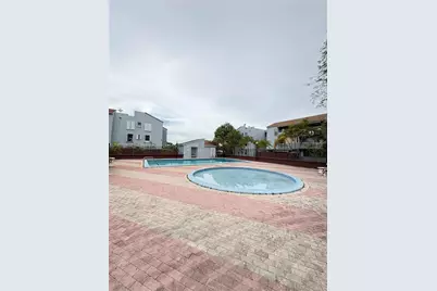 1725 W 60th St #F202, Hialeah, FL 33012 - Photo 13
