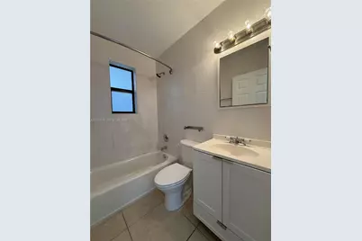 421 SW 6th St #7, Miami, FL 33130 - Photo 5