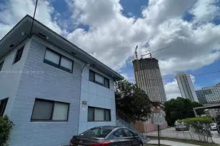 421 SW 6th St, Miami, FL 33130 - Photo 1