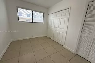 421 SW 6th St, Miami, FL 33130 - Photo 7