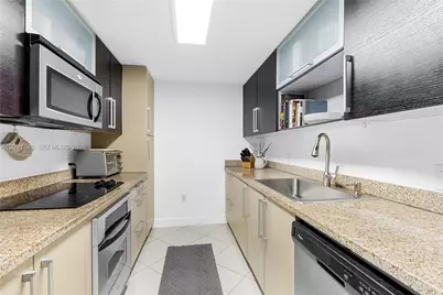 500 NE 29th St #804, Miami, FL 33137 - Photo 17