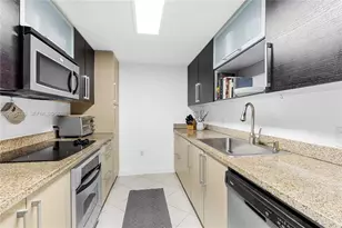 500 NE 29th St, Miami, FL 33137 - Photo 17