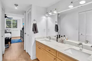 101 Ocean Ln Dr, Key Biscayne, FL 33149 - Photo 15
