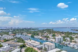 8010 Tatum Waterway Dr, Miami Beach, FL 33141 - Photo 23