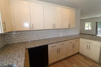 605 NE 28th St #3, Wilton Manors, FL 33334 - Photo 25