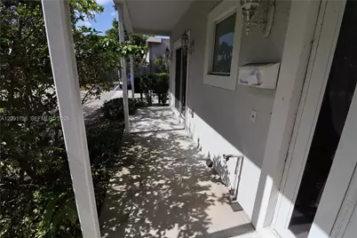605 NE 28th St #3, Wilton Manors, FL 33334 - Photo 27