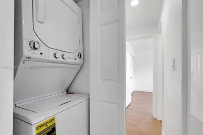 1632 NW 16th Ter #6, Miami, FL 33125 - Photo 3