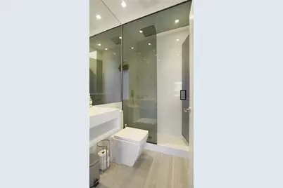1460 Ocean Dr #407, Miami Beach, FL 33139 - Photo 17