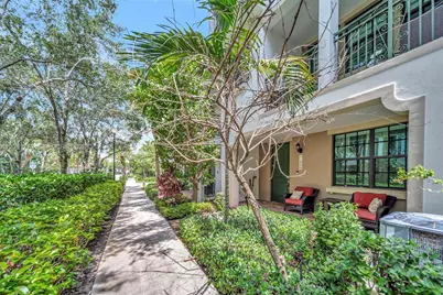 11355 SW 14th St, Pembroke Pines, FL 33025 - Photo 5