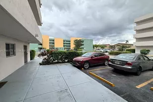 6091 W 22nd Ct, Hialeah, FL 33016 - Photo 3