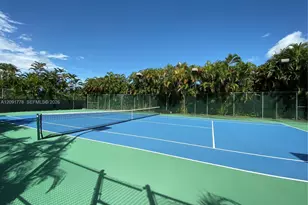 801 N Venetian Dr, Miami, FL 33139 - Photo 31