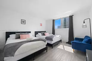 19370 Collins Ave, Sunny Isles Beach, FL 33160 - Photo 11