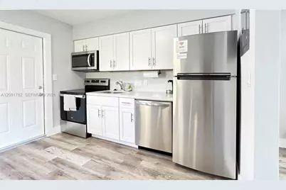 528 SW 4th Ave #A, Hallandale Beach, FL 33009 - Photo 13