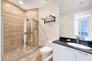 15811 Collins Ave, Sunny Isles Beach, FL 33160 - Photo 29