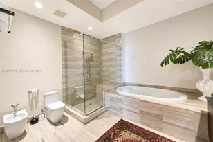 15811 Collins Ave, Sunny Isles Beach, FL 33160 - Photo 23