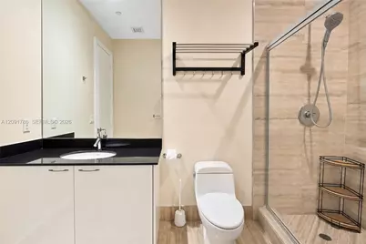 15811 Collins Ave #4007, Sunny Isles Beach, FL 33160 - Photo 37