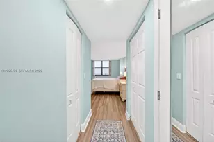 2301 S Ocean Dr, Hollywood, FL 33019 - Photo 23