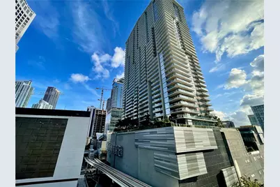 31 SE 6th St #1101, Miami, FL 33131 - Photo 23