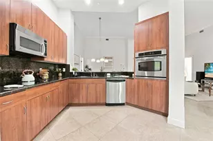 16102 Emerald Estates Dr, Weston, FL 33331 - Photo 13