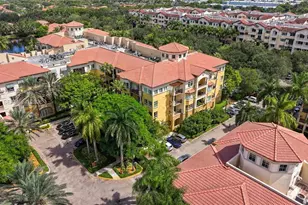 16102 Emerald Estates Dr, Weston, FL 33331 - Photo 57