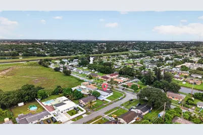 20352 NW 39th Ct, Miami Gardens, FL 33055 - Photo 31