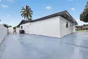 20352 NW 39th Ct, Miami Gardens, FL 33055 - Photo 23