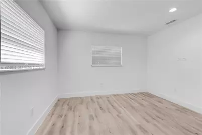 2510 NE 182nd Ter, North Miami Beach, FL 33160 - Photo 19