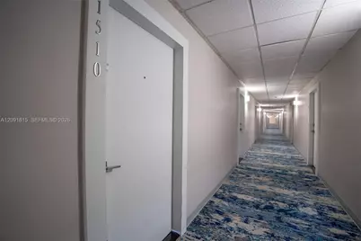 4747 Collins Ave #1510, Miami Beach, FL 33140 - Photo 5