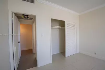 4747 Collins Ave #1510, Miami Beach, FL 33140 - Photo 15