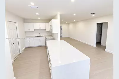10260 SW 173rd St, Miami, FL 33157 - Photo 5