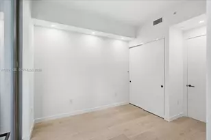 2200 Brickell Ave, Miami, FL 33129 - Photo 15