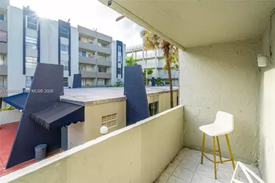 10000 NW 80th Ct #2247, Hialeah Gardens, FL 33016 - Photo 25