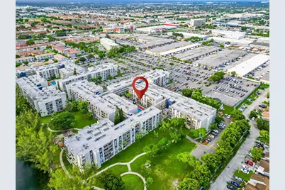 10000 NW 80th Ct #2247, Hialeah Gardens, FL 33016 - Photo 1