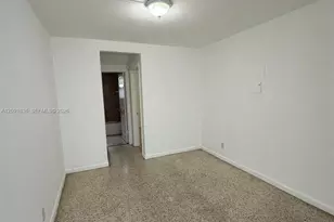 910 SW 29th Ave, Miami, FL 33135 - Photo 7