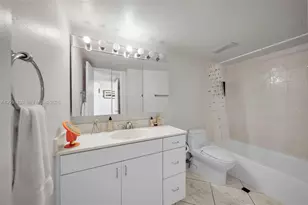 18151 NE 31st Ct, Aventura, FL 33160 - Photo 5