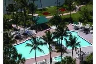 18151 NE 31st Ct, Aventura, FL 33160 - Photo 13