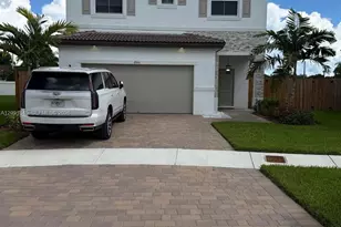 2661 SE 24th Ct, Homestead, FL 33035 - Photo 1