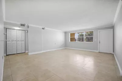 850 E Commercial Blvd #214B, Oakland Park, FL 33334 - Photo 11