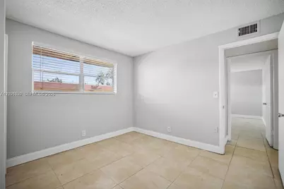 850 E Commercial Blvd #214B, Oakland Park, FL 33334 - Photo 17