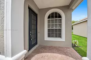 827 SW Lake Charles Cir, Port Saint Lucie, FL 34986 - Photo 5