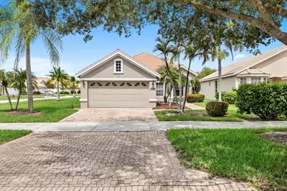 827 SW Lake Charles Cir, Port Saint Lucie, FL 34986 - Photo 3