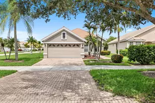 827 SW Lake Charles Cir, Port Saint Lucie, FL 34986 - Photo 3