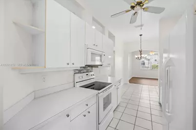 827 SW Lake Charles Cir, Port Saint Lucie, FL 34986 - Photo 17