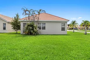 827 SW Lake Charles Cir, Port Saint Lucie, FL 34986 - Photo 29