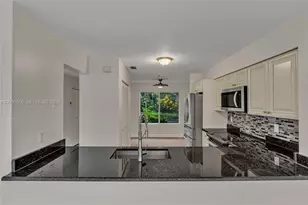 1724 SW 110th Terrace, Davie, FL 33324 - Photo 9