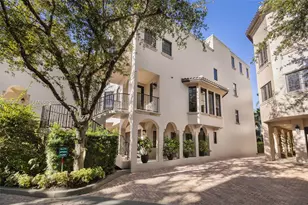 3471 Main Hwy, Coconut Grove, FL 33133 - Photo 3