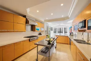 3471 Main Hwy, Coconut Grove, FL 33133 - Photo 7