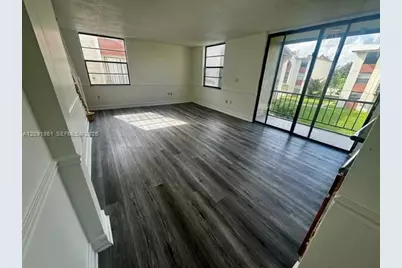 1754 NW 55th Ave #204, Lauderhill, FL 33313 - Photo 5